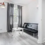 Stunning 1-Bed Apartment In London Lewisham
