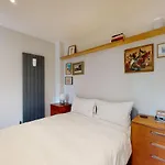 Spacious 1 Bedroom Apartment In Kennington