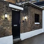 Eden Grove - Islington - Studio Apartment