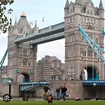 2 Bed Flat Near To Tower Bridge