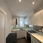 1Br Deluxe In Knightsbridge Kb91