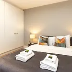 London City 1 Bed With Roof Terrace