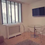 One Bedroom In Chelsea