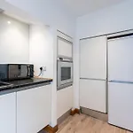 Luxury 2 Bedroom Flat In Bell Street