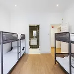 Mansion House With Spacious Apartments Close To Excel London And Canarywharf