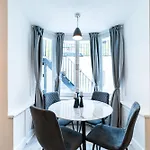 Gloucester Terrace Gem