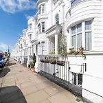 Gloucester Terrace Gem