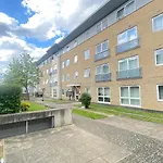 Nice Room On The Friendly Flat