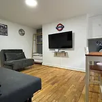 Special Flat In Camden Town
