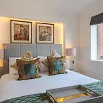 Stunning 2Bedroom Apartment With Harrods At Your Doorstep London