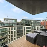 Battersea Luxurious Flat With Ac And Free Parking