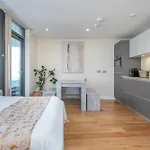 The Angel Residence, Sleeps 4