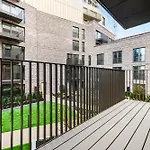 Stylish Flat In The City Of London