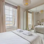 Elegant Hidden Gem By London Landmarks