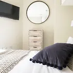 The New Bond Street Loft - Modern & Central 1Bdr