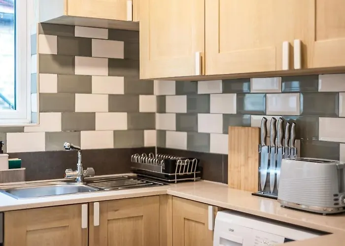 Spacious Flat In London