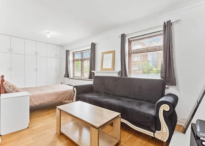 Cozy Stay Apartment London