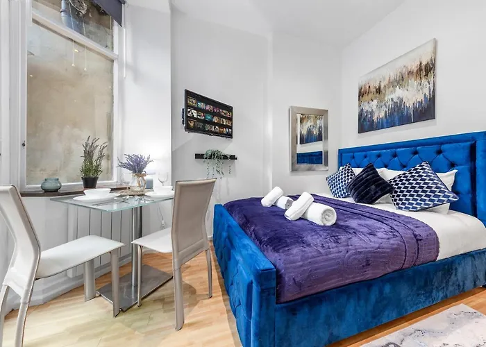 Immaculate 1-Bed Studio In London