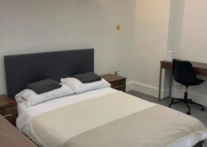 Oxford Street Two Bed Apartment