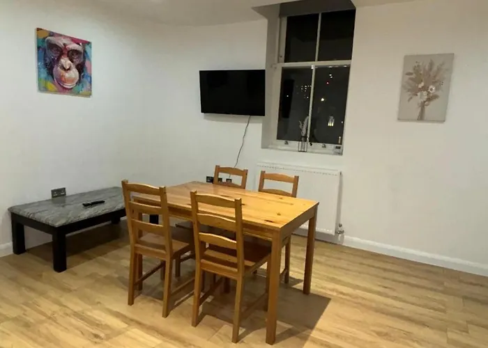 Sleep 4 In Battersea Central 5 Mins To Power Station Bs2