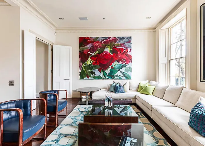 London Luxe Retreat 5-Bed Gem