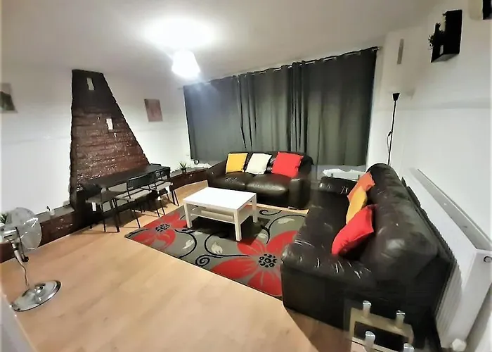 London Zone 1, 3Bedroom With A Garden