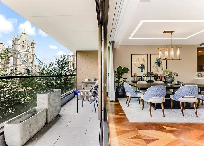 5 Million Pound Super Luxury Large Duplex Penthouse Sleeps 8