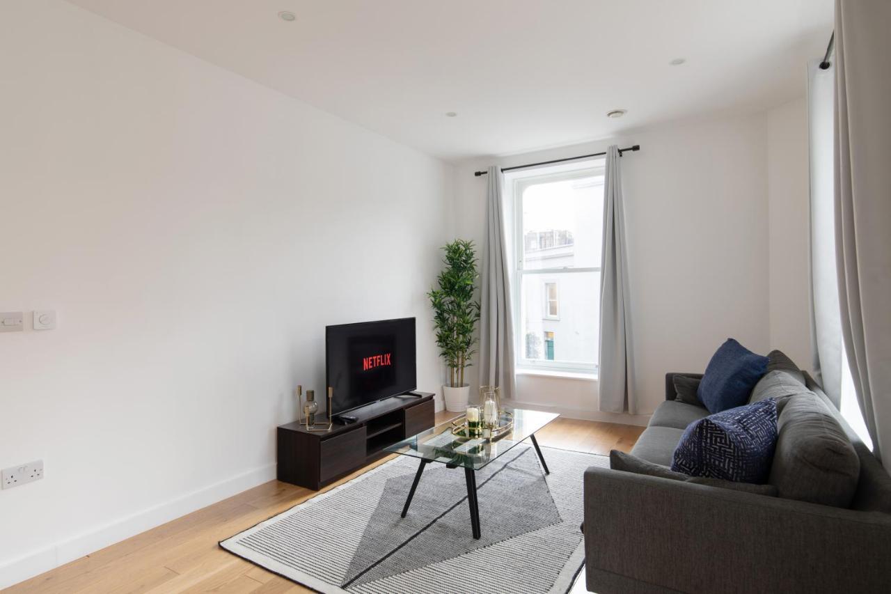 Apartamento - Luxury And Spacious With Balcony Londres