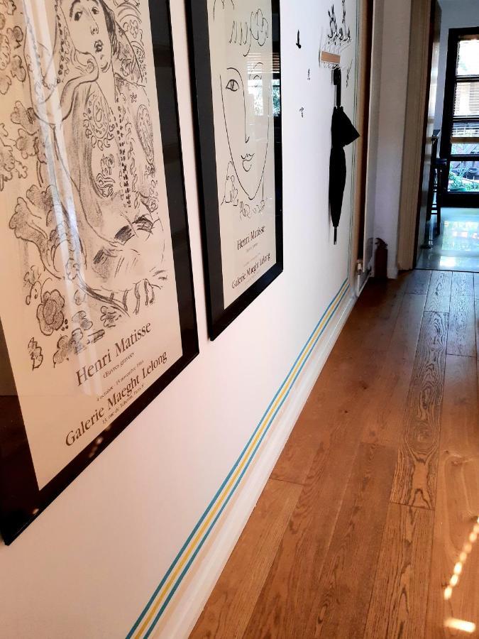 Guest house With En-suite And Free Parking