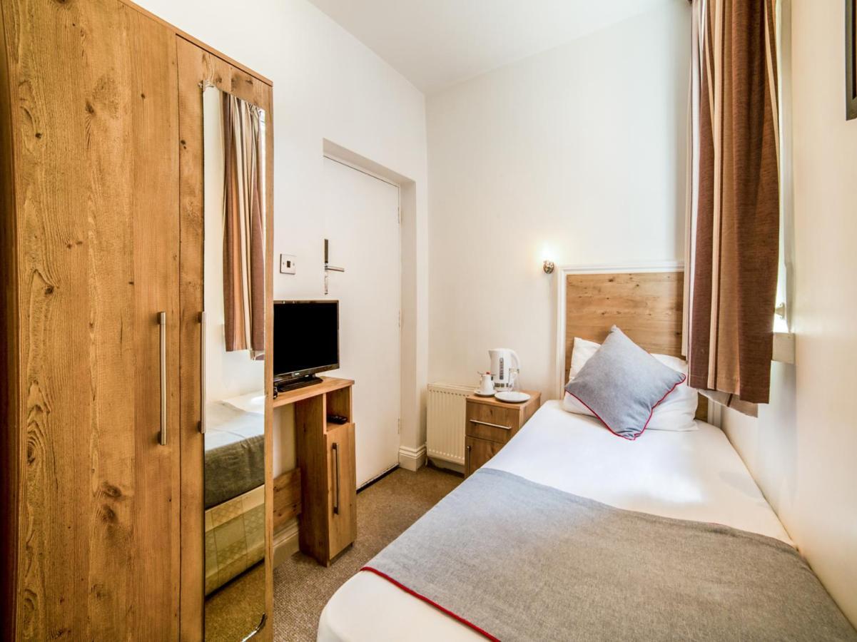 Hotel Oyo Tamtam Acton Londres