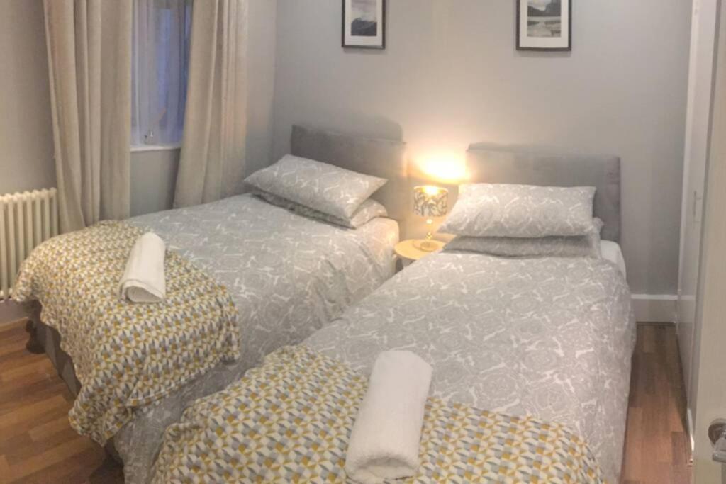 Large 3 Bedroom In Gated Development