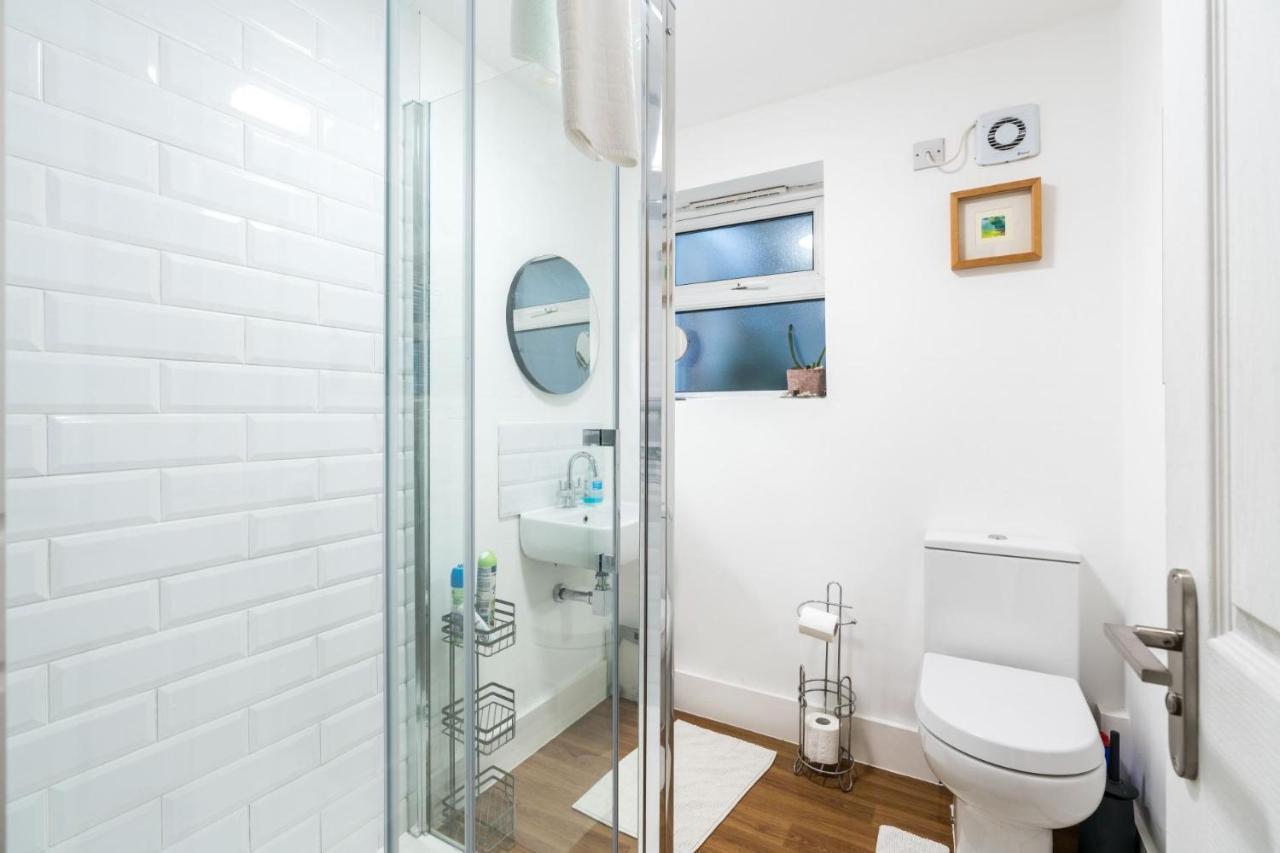Apartamento New Stylish 1 Bedroom Flat With Garden *