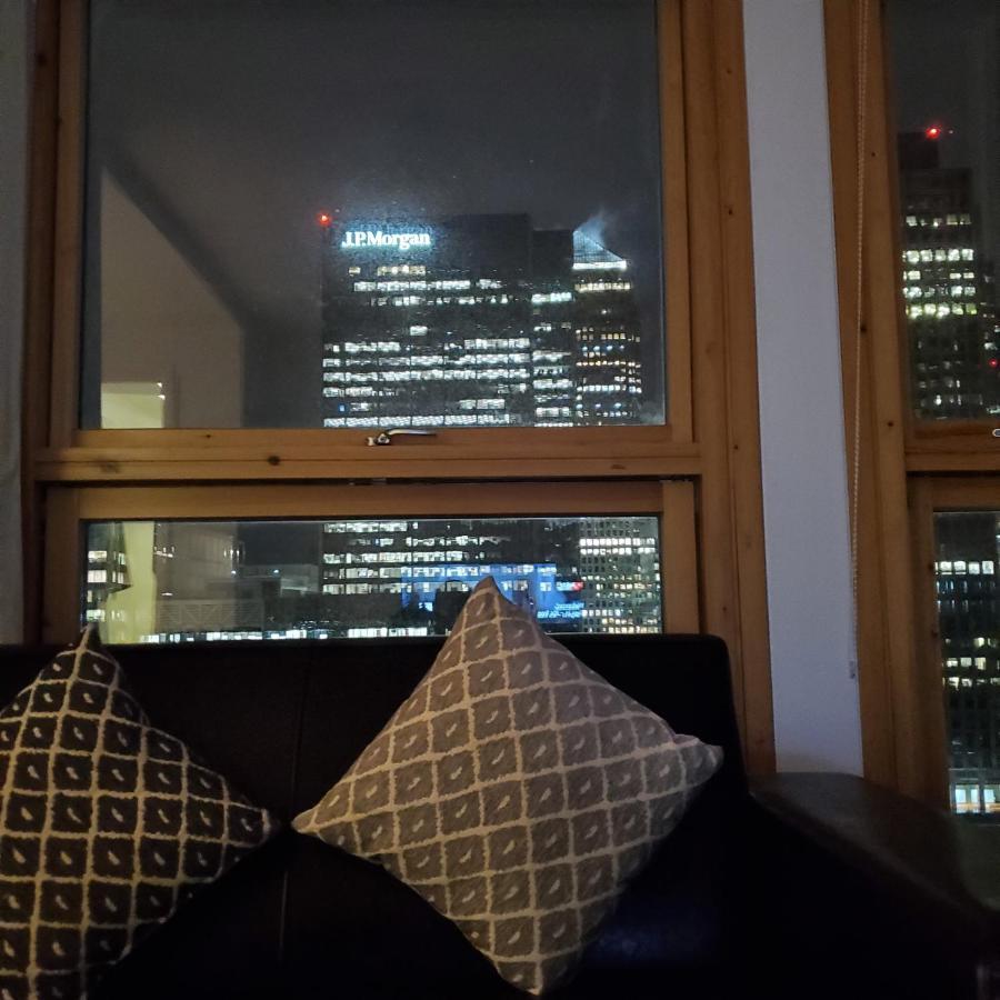 Captivating 2-bed In Canary Wharf Londres