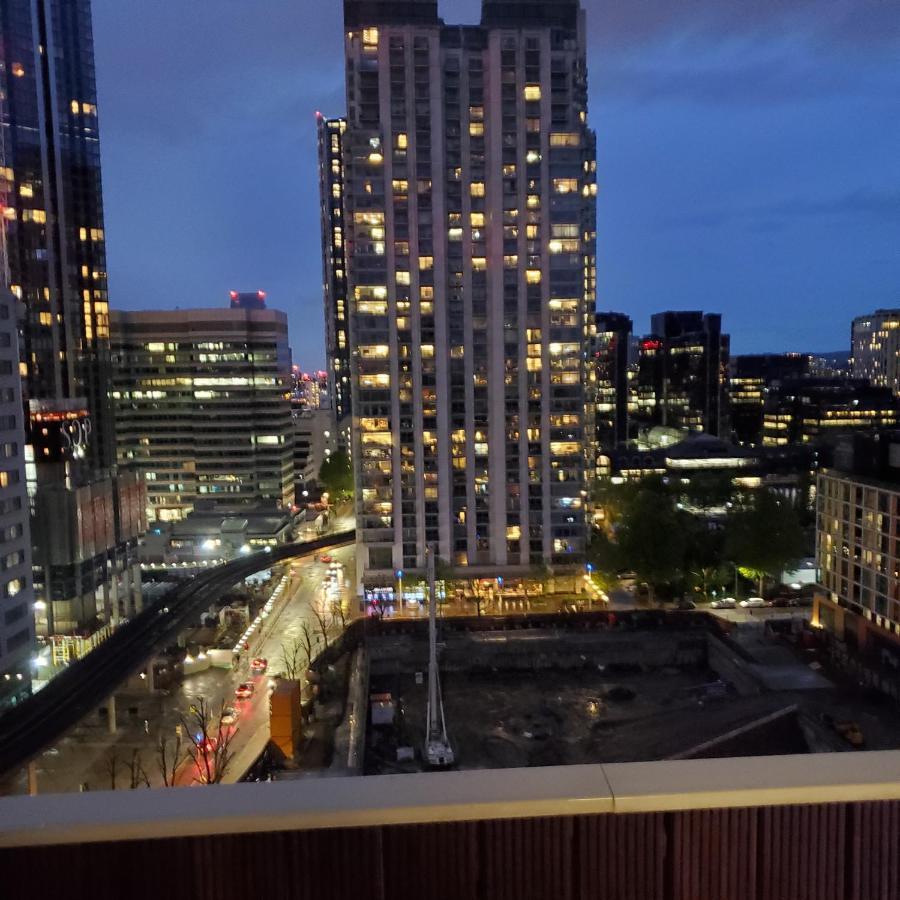 Captivating 2-bed In Canary Wharf Appartement Londres