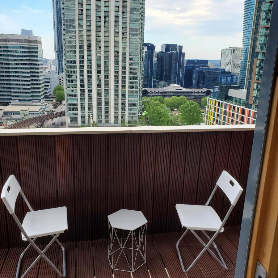 Captivating 2-bed In Canary Wharf * Londres