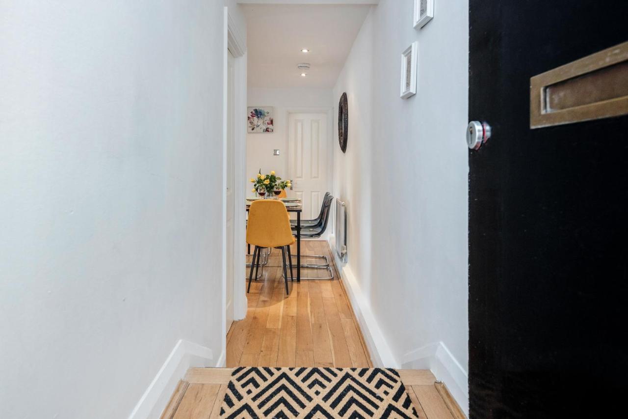 Stunning 2-bed Apt - Free Parking - Camden - - Zoo - Shop - Events Apartamento Londres