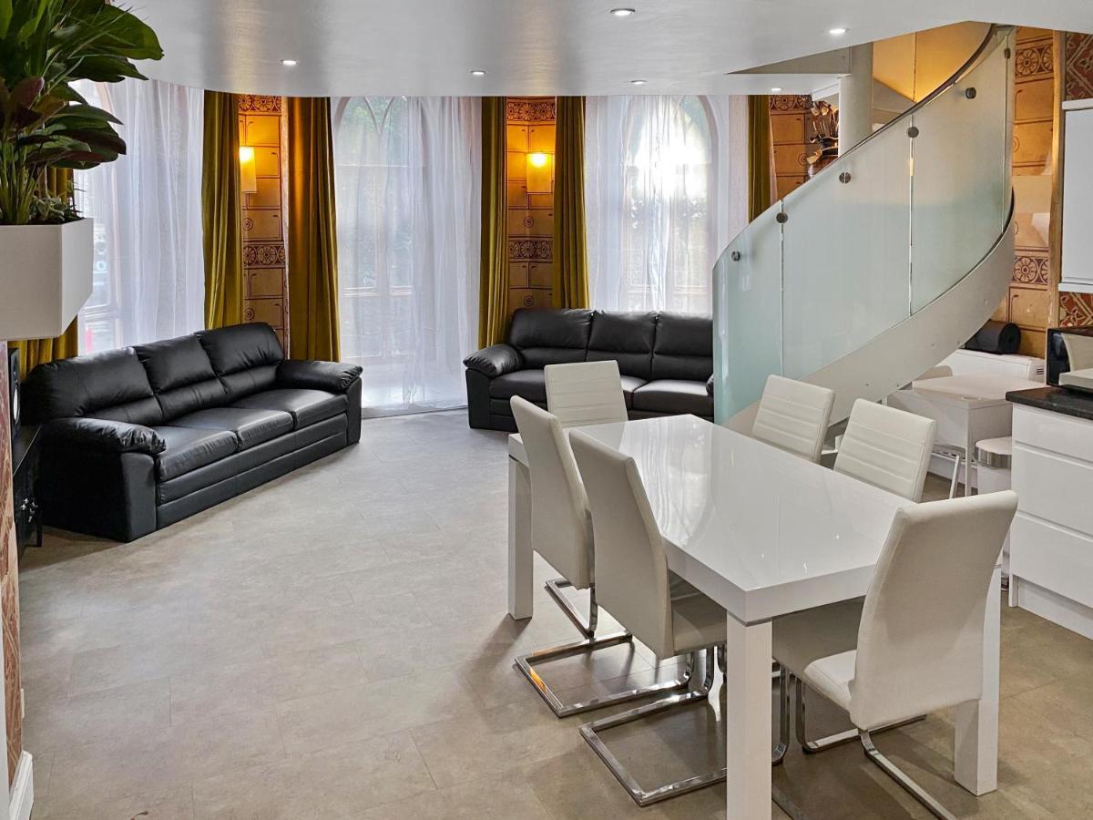 Apartment Rare 1-bed Church Converted In