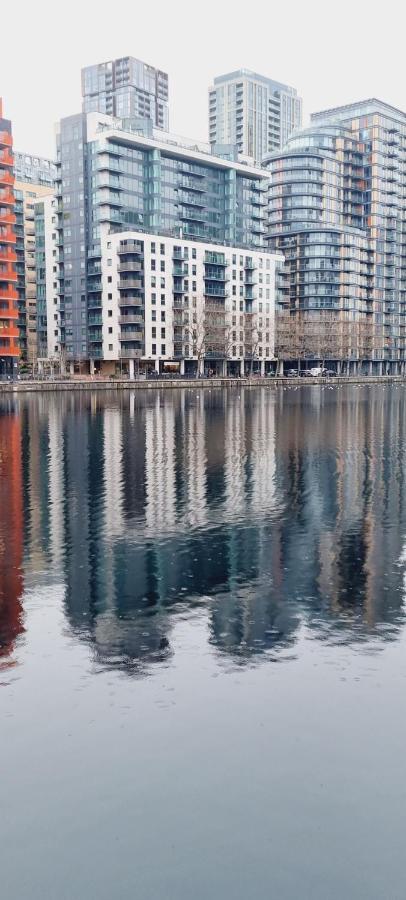 Canary Wharf, E14 9ne Apartamento
