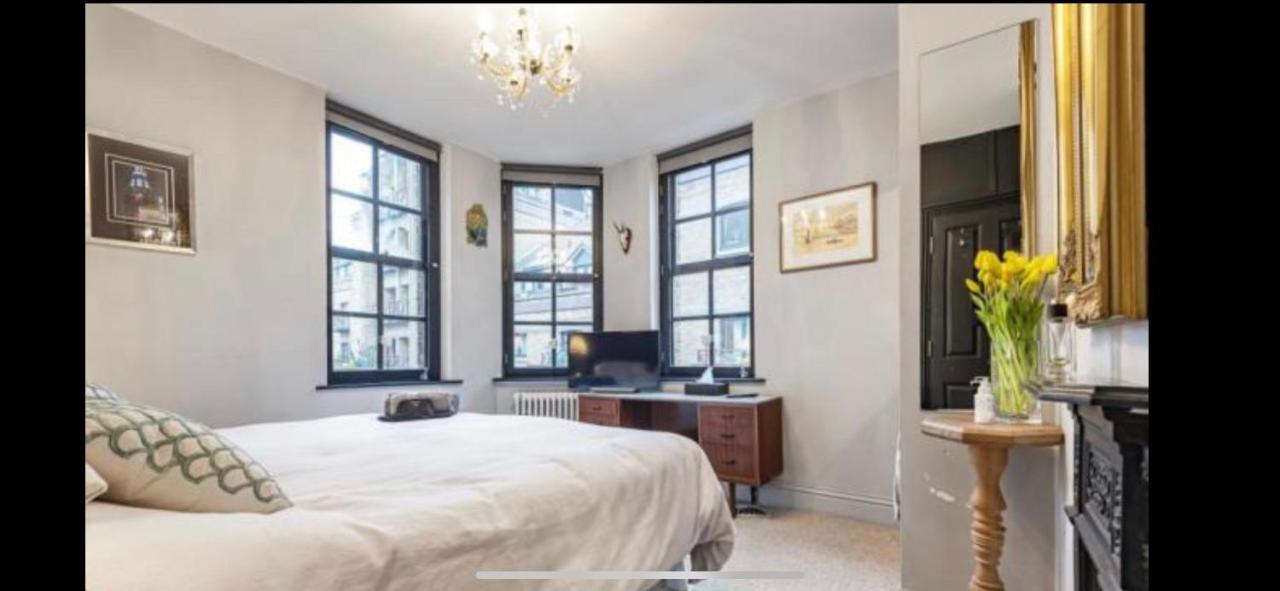 Apartamento Shad Thames Pied-A-Terre Exquisite Historic Warehouse Air Conditioning Private Parking Garden & Balcony Next To Shard With Views *