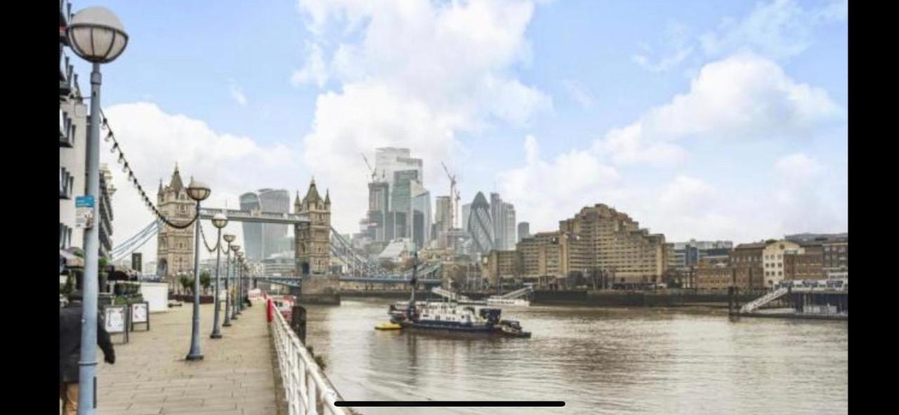 Shad Thames Pied-A-Terre Exquisite Historic Warehouse Air Conditioning Private Parking Garden & Balcony Next To Shard With Views Apartamento