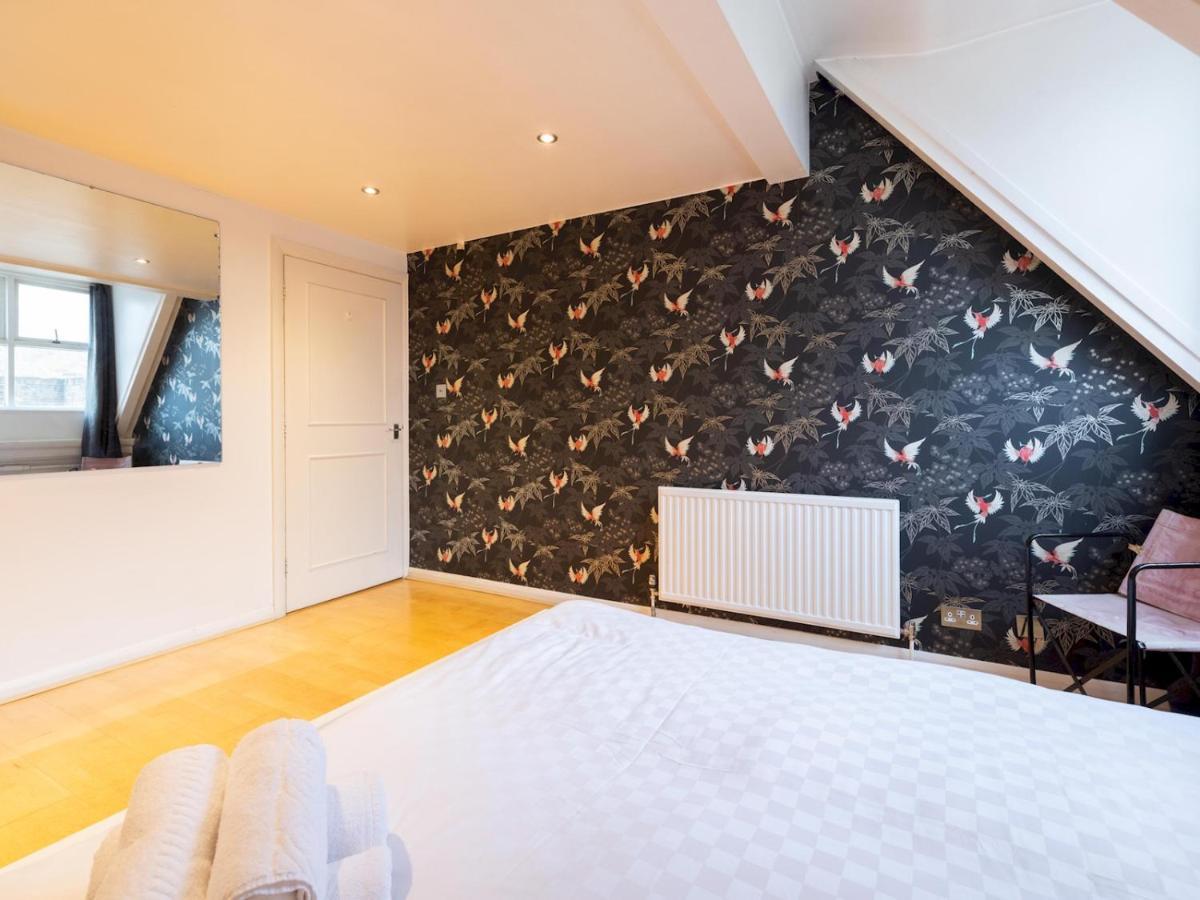Apartamento Pass The Keys Beautiful Spacious 2-bed In Converted Church *