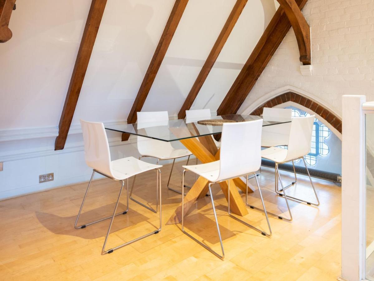 Pass The Keys Beautiful Spacious 2-bed In Converted Church * Londres