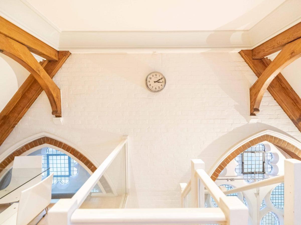 Apartamento Pass The Keys Beautiful Spacious 2-bed In Converted Church Londres