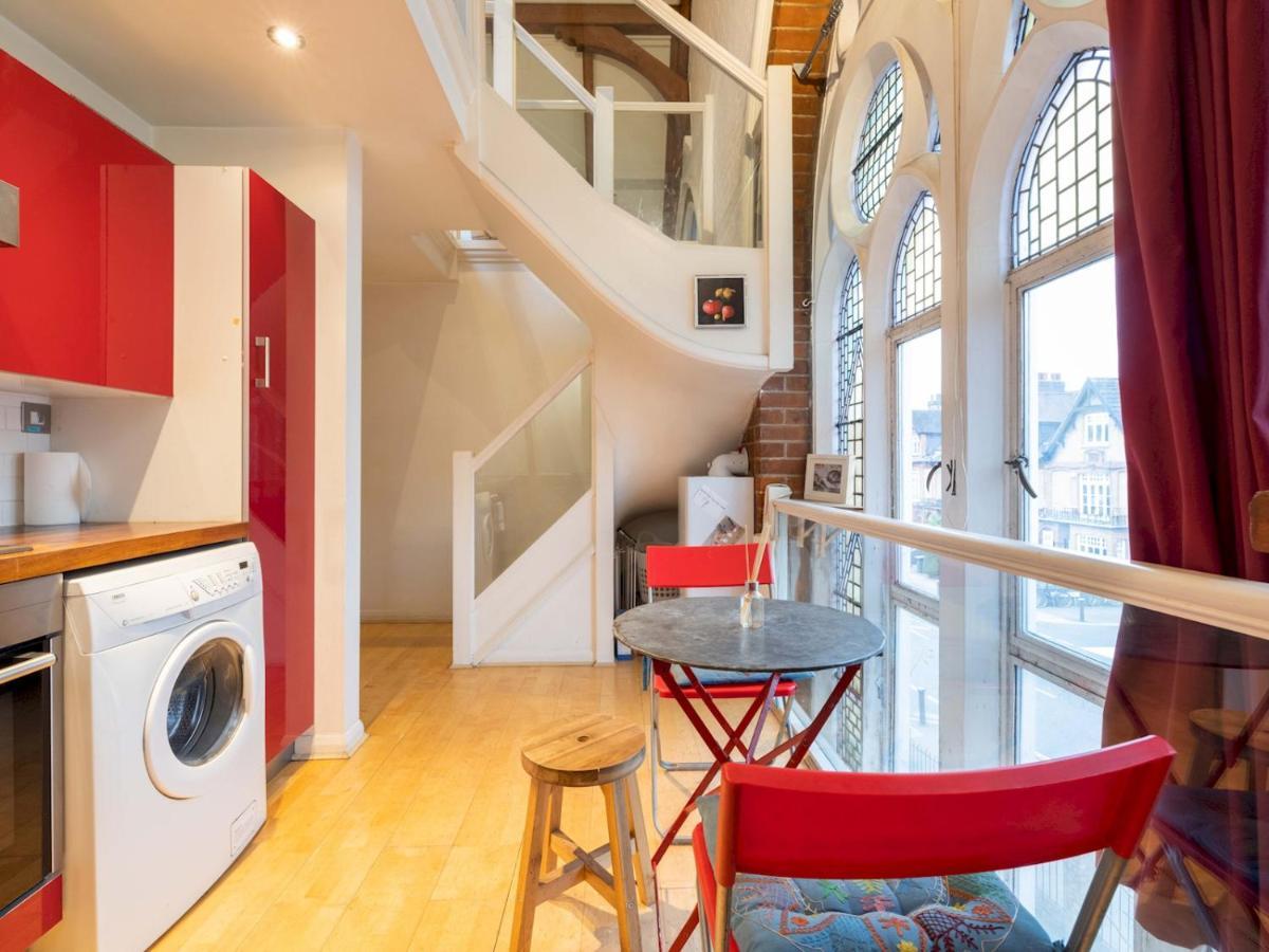 Apartamento Pass The Keys Beautiful Spacious 2-bed In Converted Church