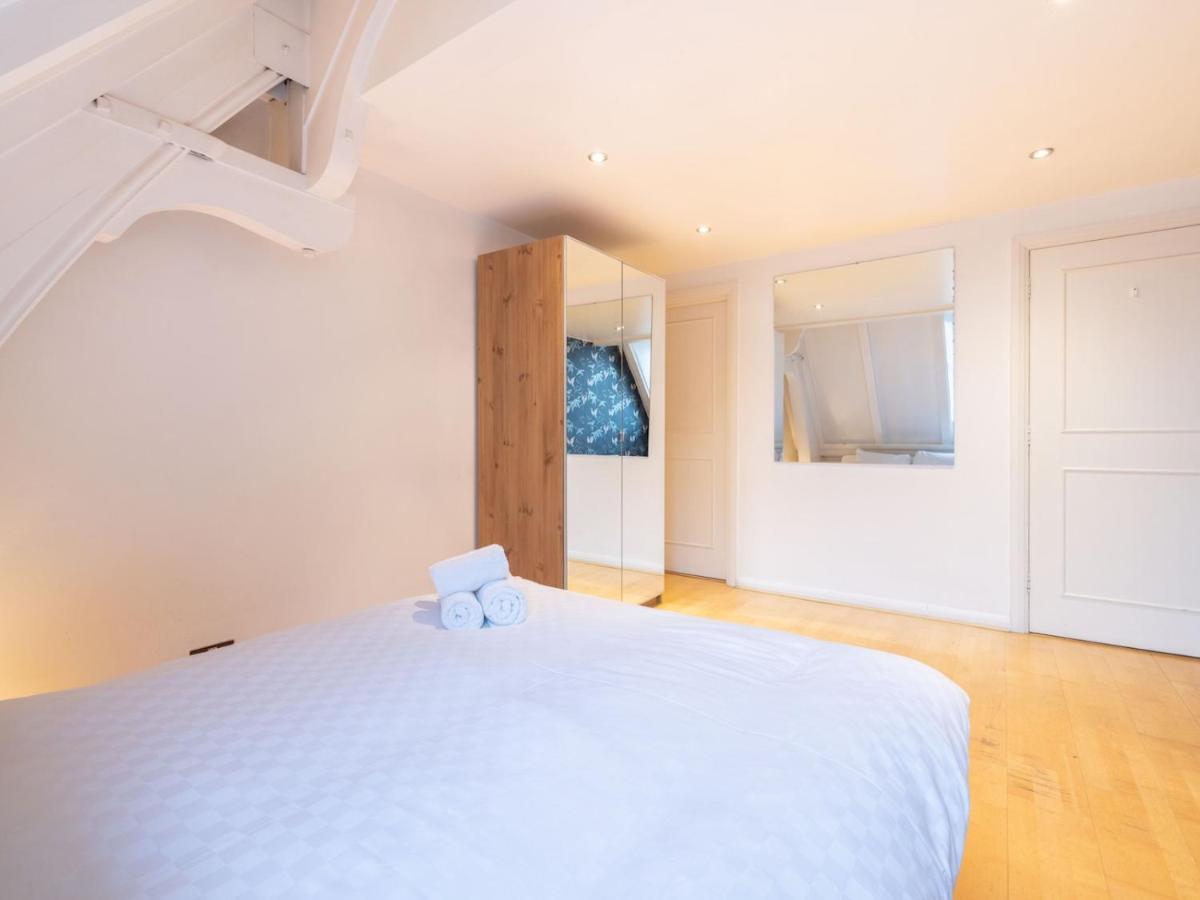 Apartamento Pass The Keys Beautiful Spacious 2-bed In Converted Church *