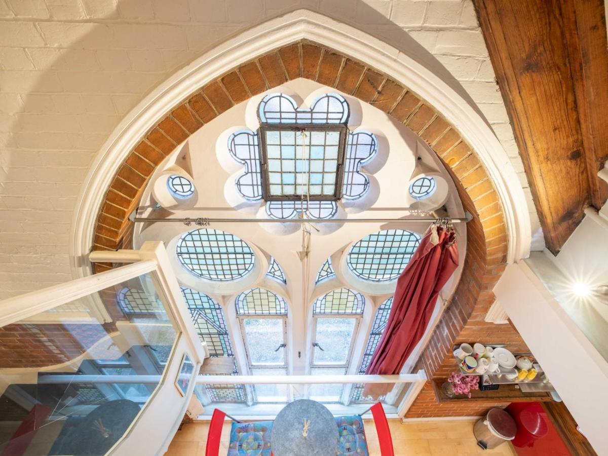 Apartamento Pass The Keys Beautiful Spacious 2-bed In Converted Church