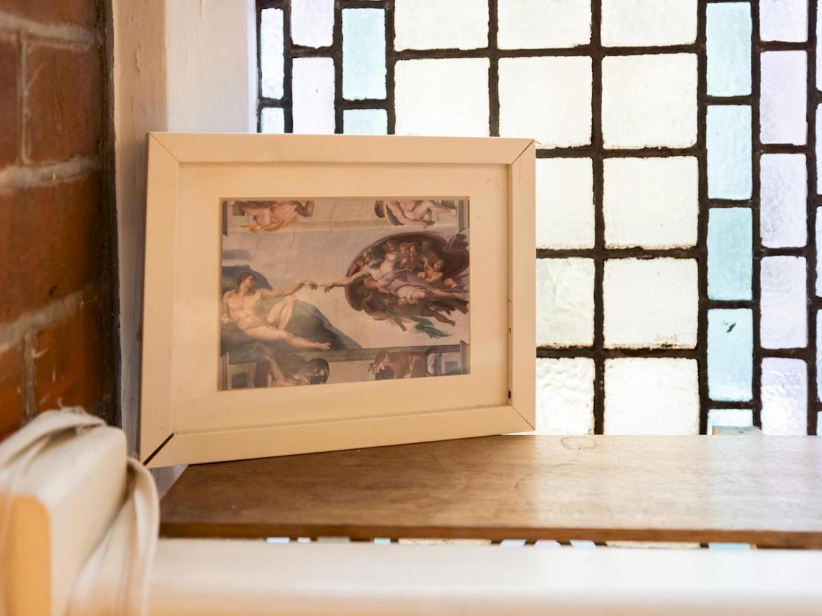 Apartamento Pass The Keys Beautiful Spacious 2-bed In Converted Church Londres