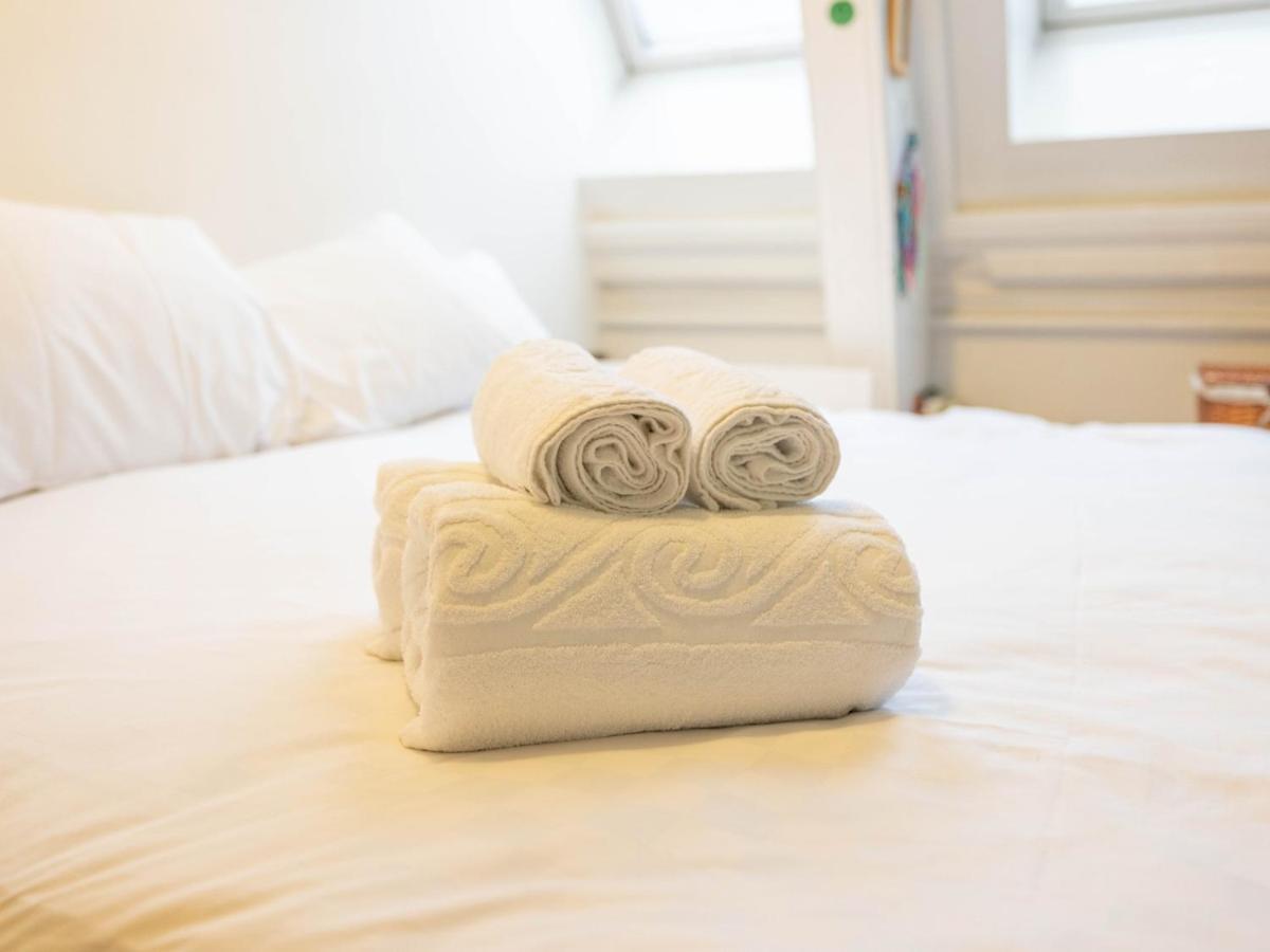 Pass The Keys Beautiful Spacious 2-bed In Converted Church Apartamento *