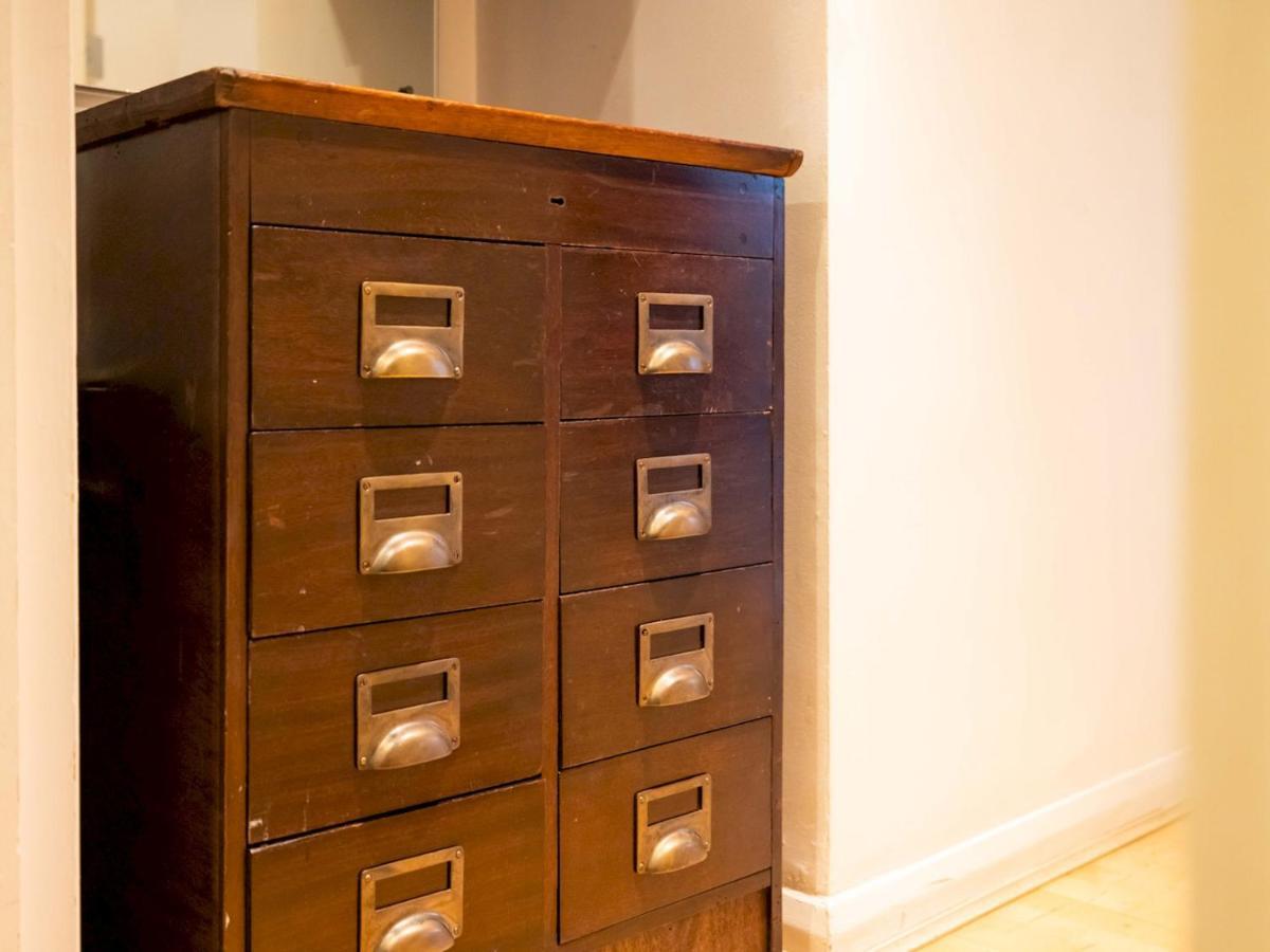 Pass The Keys Beautiful Spacious 2-bed In Converted Church Londres