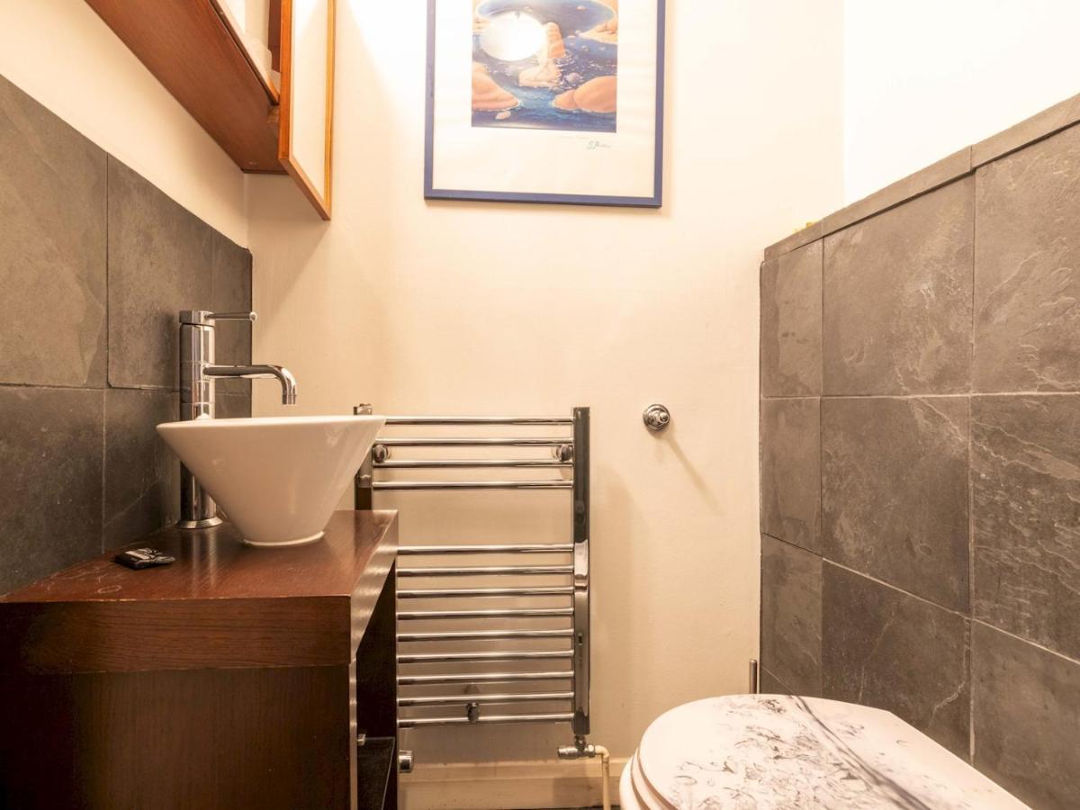 Pass The Keys Beautiful Spacious 2-bed In Converted Church Apartamento Londres